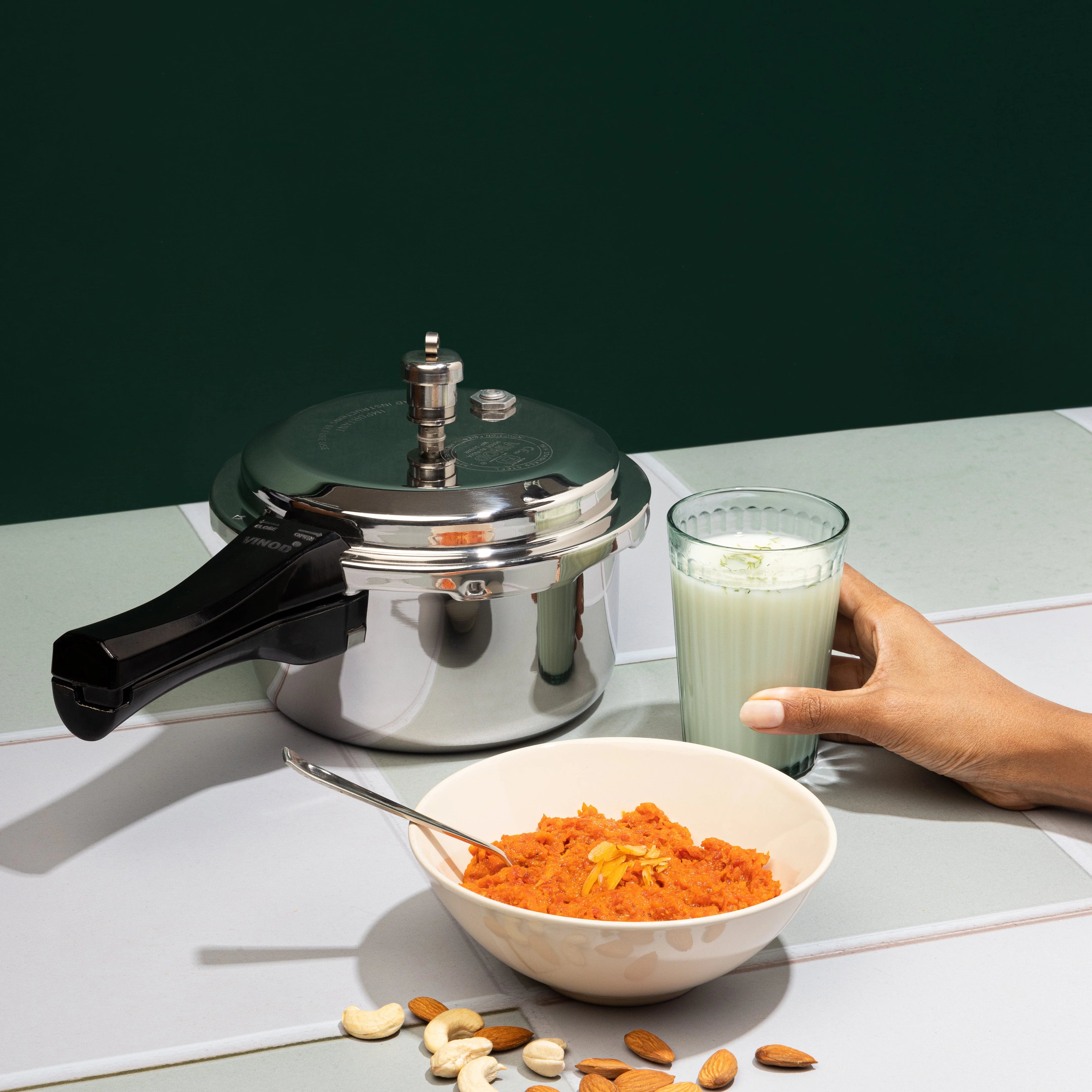 3 liter induction friendly Stainless steel pressure cooker 